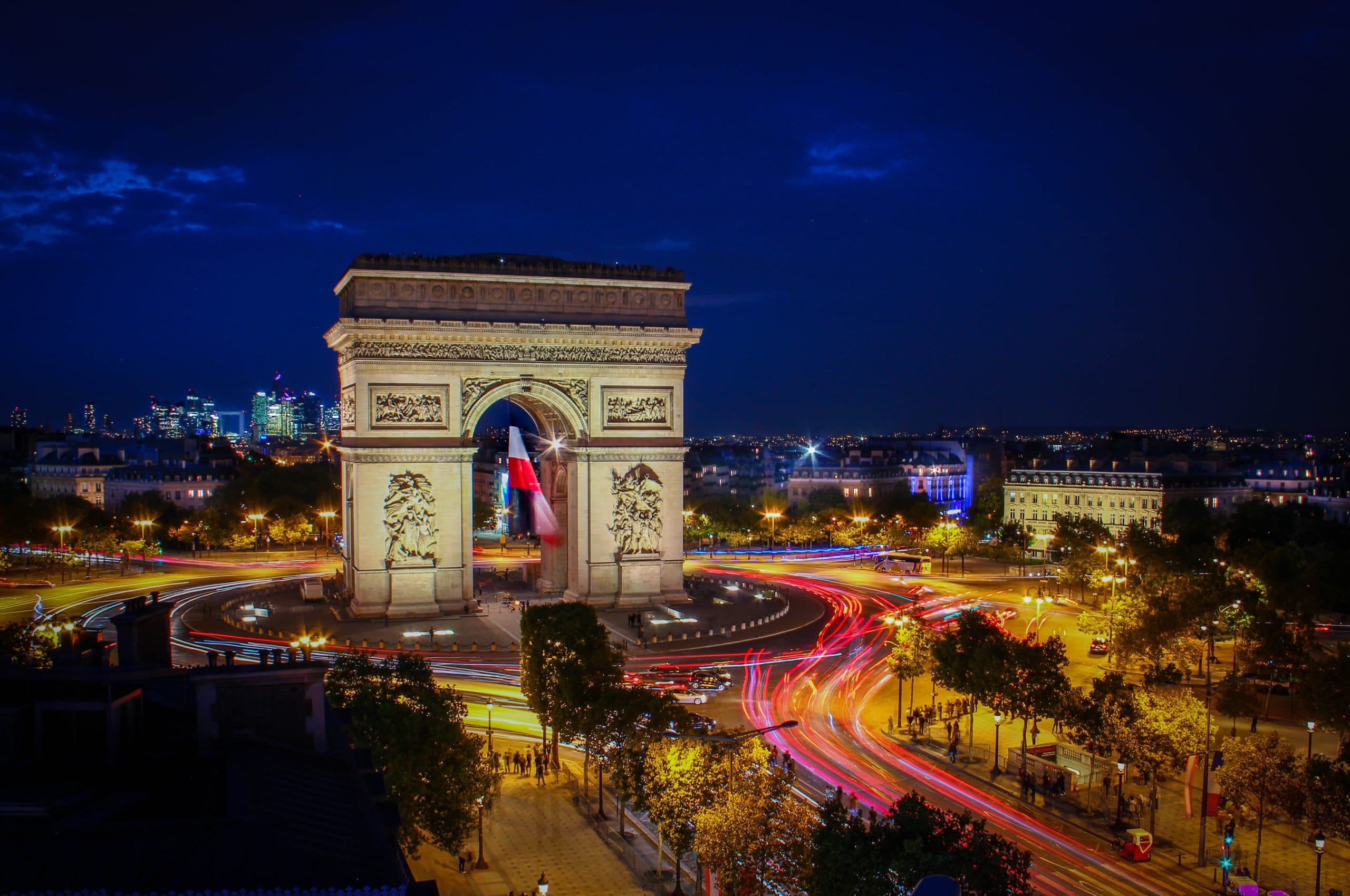 Vraag gestuurd plaatsing model infrastructuur voor publiek laden in Paris