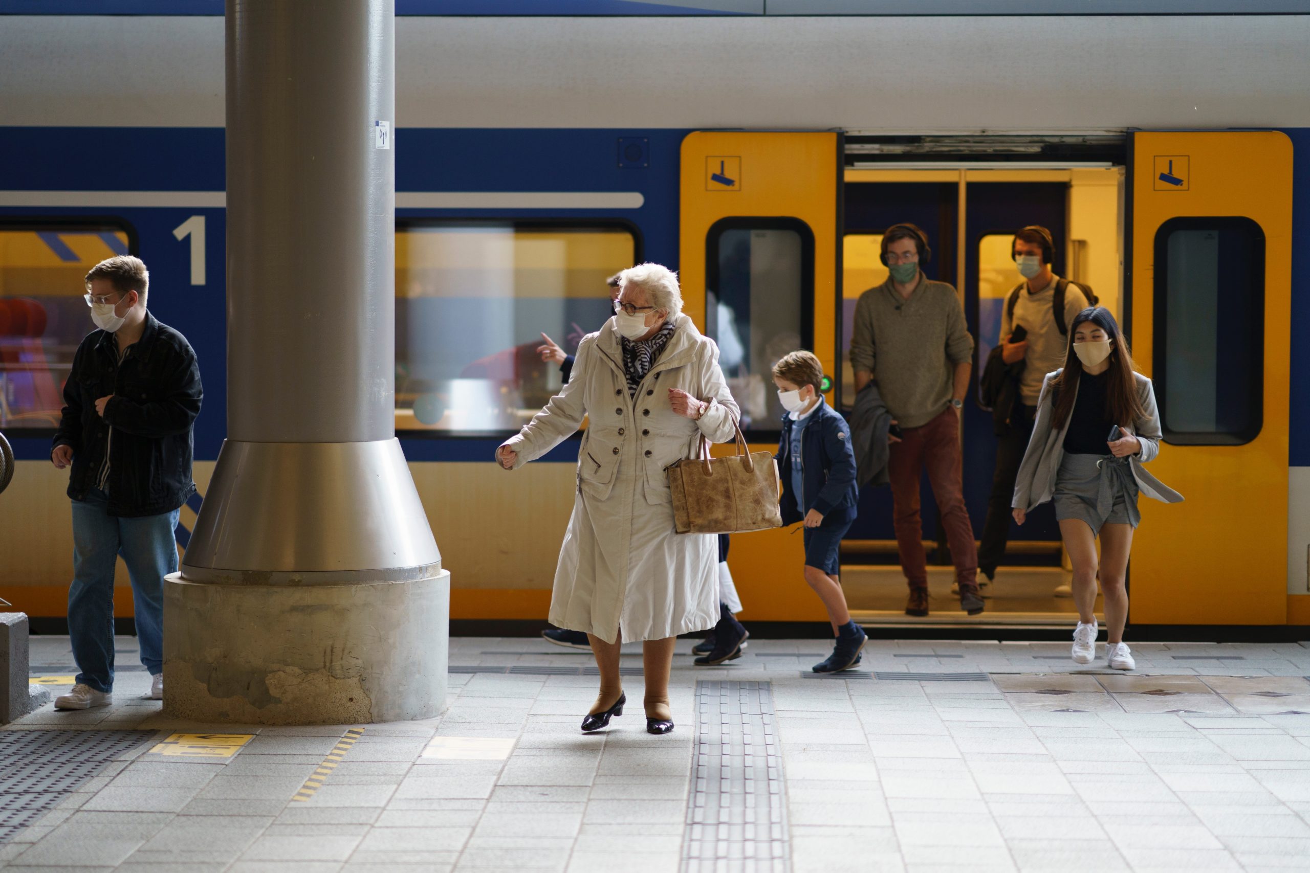 Elektrificatie NS-wagenpark van 300 voertuigen